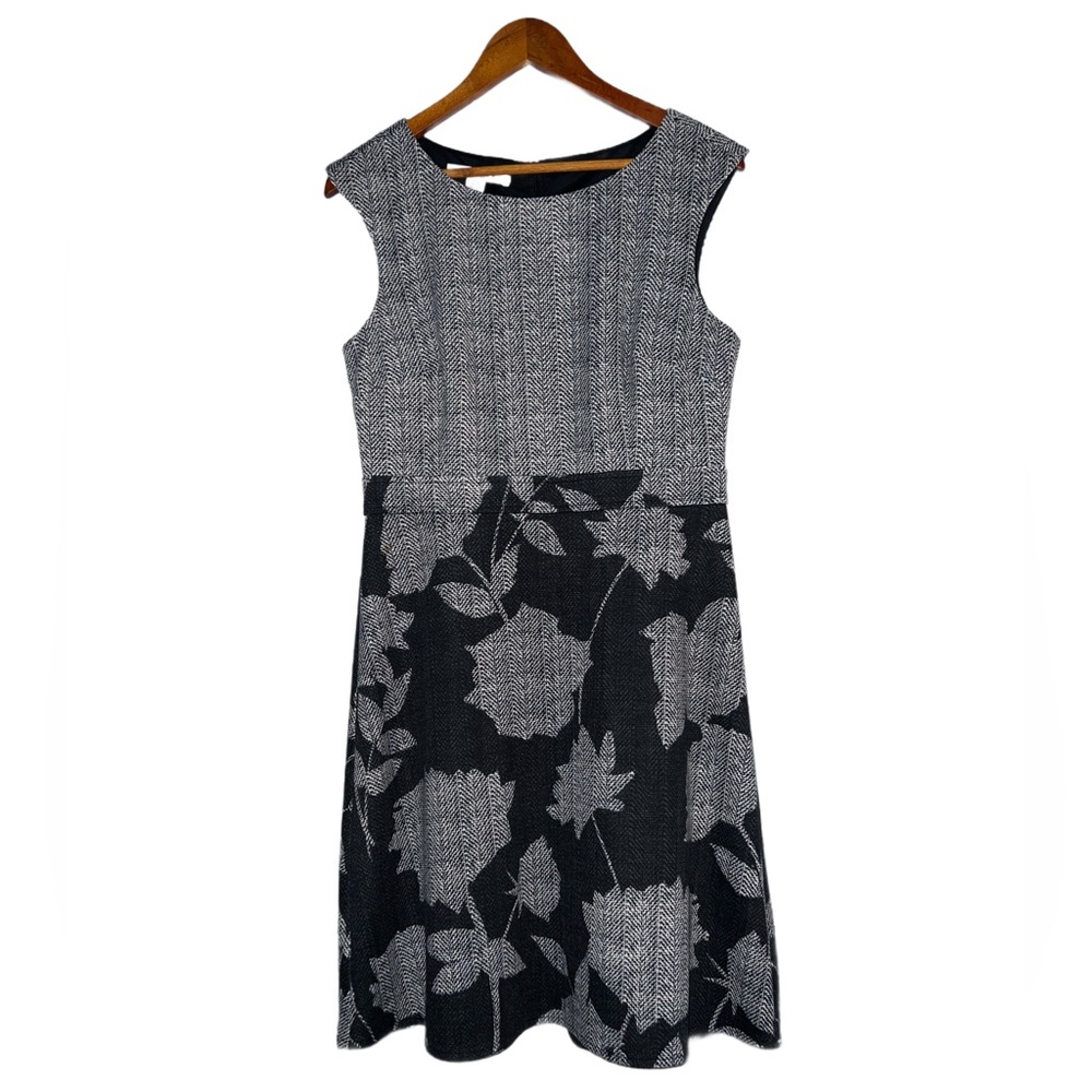EUC Maggy London houndstooth floral fit and flare dress